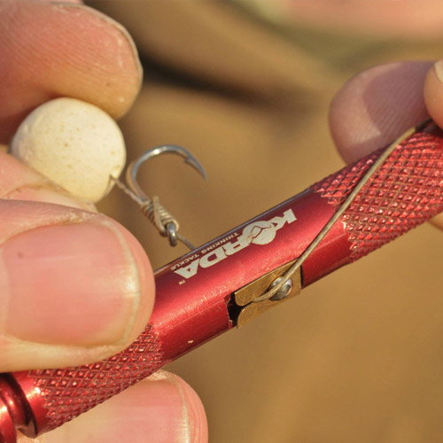 Korda Strippa Útil para Decapagem