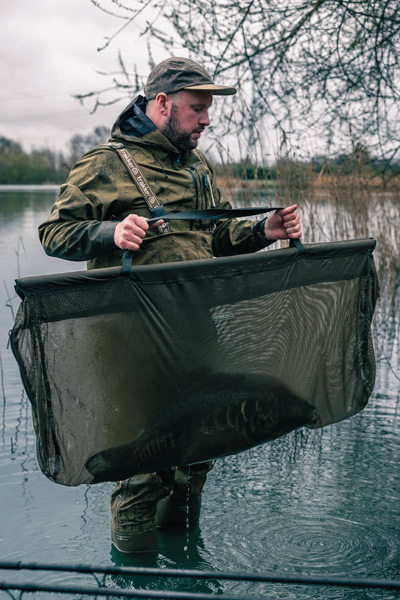 Sac de Pesée Trakker Flottant Sanctuary T1 XL Retention Sling (Occasion) - description 07