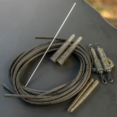 Kit Montage Avid Carp Outline Lead Clip Tungsten Tubing (par 2) - description 01