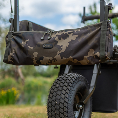 Sac à Pique Carp-Porter Basic Front Bank Stick Bag Dark Kamo - description 01