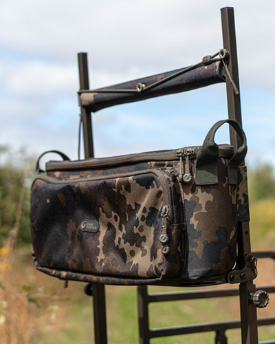 Sac Carryall Carp Porter Front Barrow Bag Dark Kamo Small - description 01