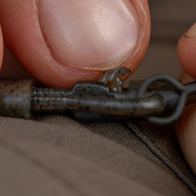 Clip Plomb Avid Carp Outline Flecktone Pinned (par 10) - description 04