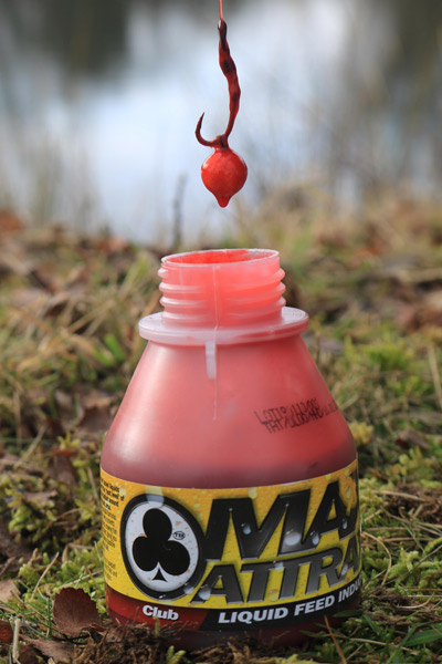 Booster Solar Max Attrax Club Mix (Squid & Octopus) 250ml -DYNAMITE BAITS 67c756b901f9db9abbfbd46558907d9203d8416e 243215AMB1