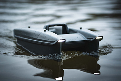 Bateau Amorceur Deeper Spark + Télécommande + Sac à dos - description 07