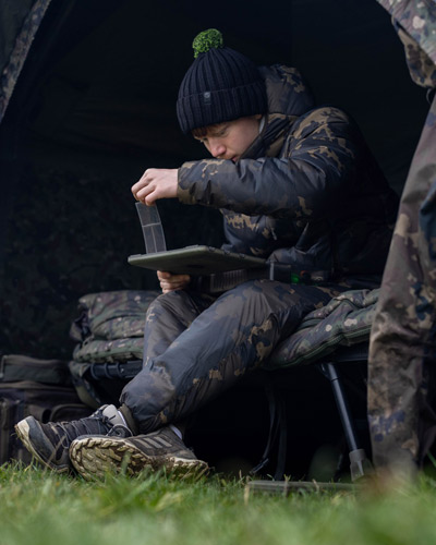 Veste Korda Insulated Hooded Jacket Dark Kamo - description 10