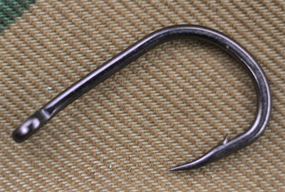 Hameçon Gardner Covert Dark Wide Gape Talon Tip (les 10) -PROLO Magasin 991ecf8a1eddd52e224ac1b29d396e02771a8c2d DWGTTCH4AMB3