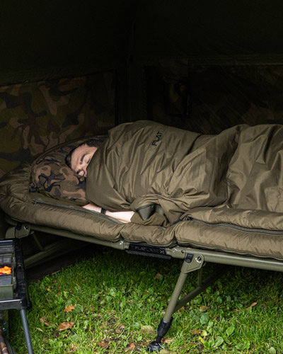 Bed Chair Fox Flatliner X MF Sleep System 8 pieds 5 saisons - description 05