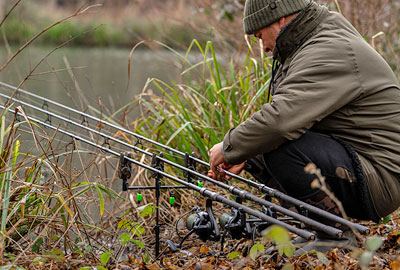 Coffret Fox Centrale 4 Détecteurs Mini Micron X Camo 5 Coffret Fox Centrale 4 Détecteurs Mini Micron X Camo -Hameçons Soldes Boutique aeb313ecf15a4af96c71e875512754e6573a317e 203929amb2