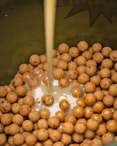 Attractant Dynamite Peppered Fruit 500ml - description 02